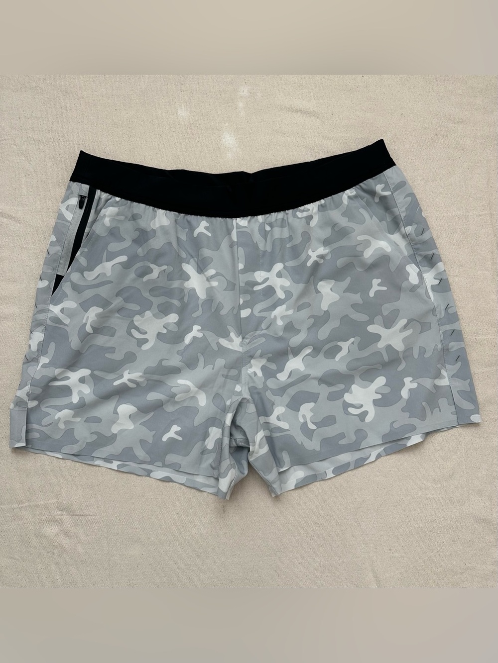 Ten Thousand Men’s Interval Short Gray Camo - XXL (Article TTSH002V3) Unlined